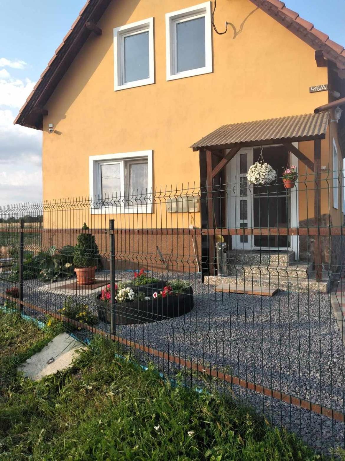 Narcise Kulcsoshaz Villa Joseni  Exteriör bild